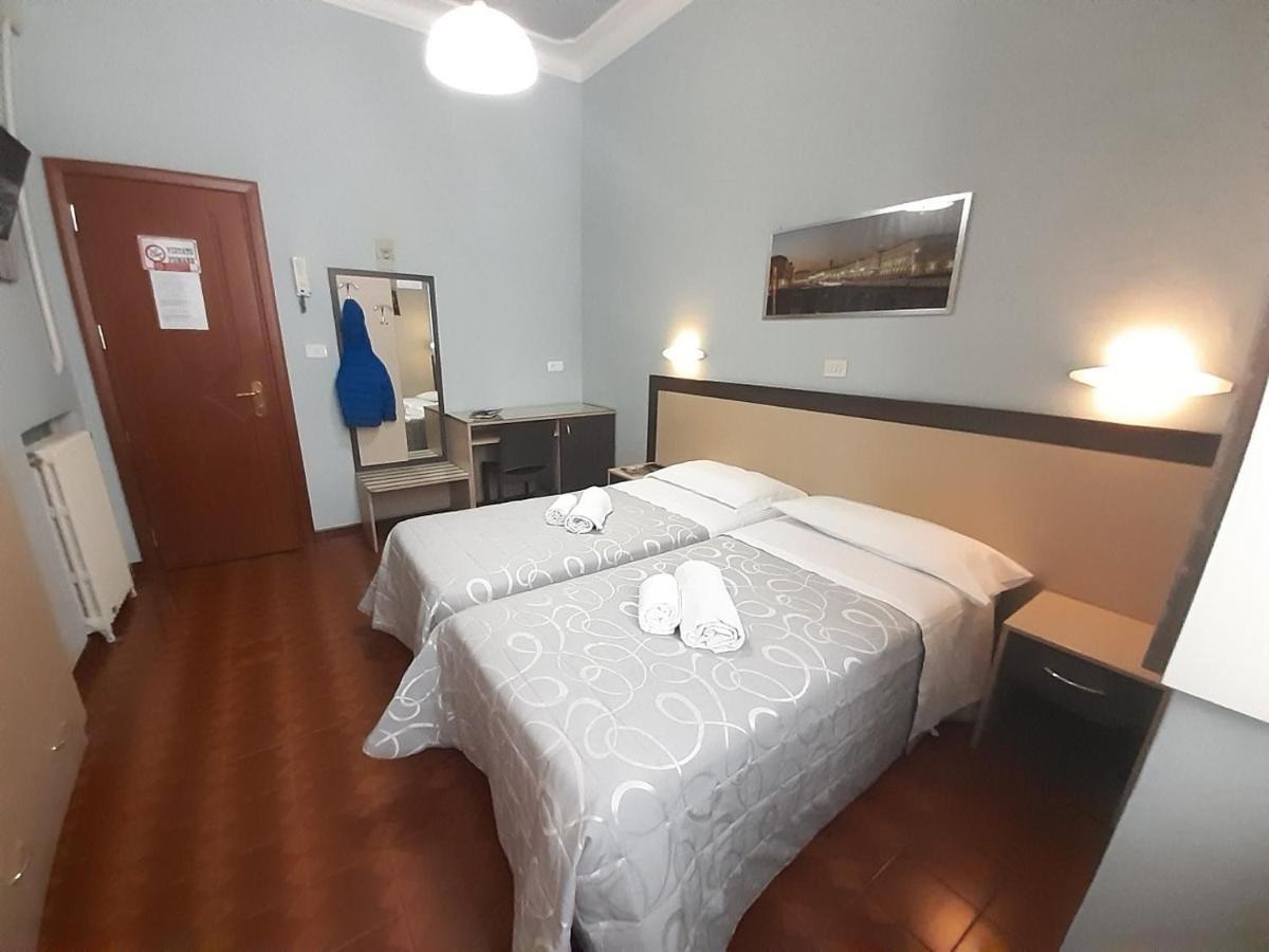 Torino Centro Apartment Bagian luar foto