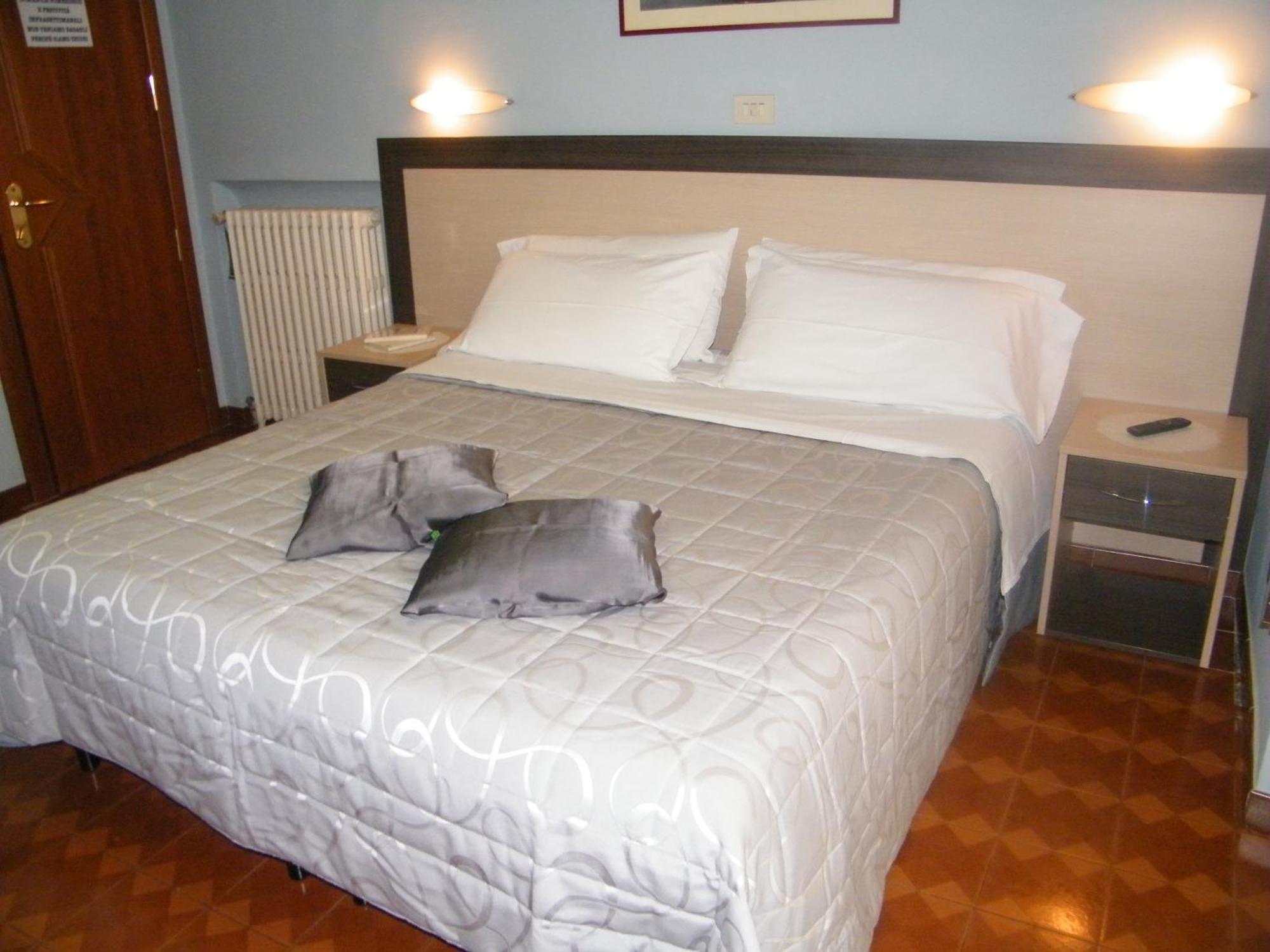 Torino Centro Apartment Bagian luar foto