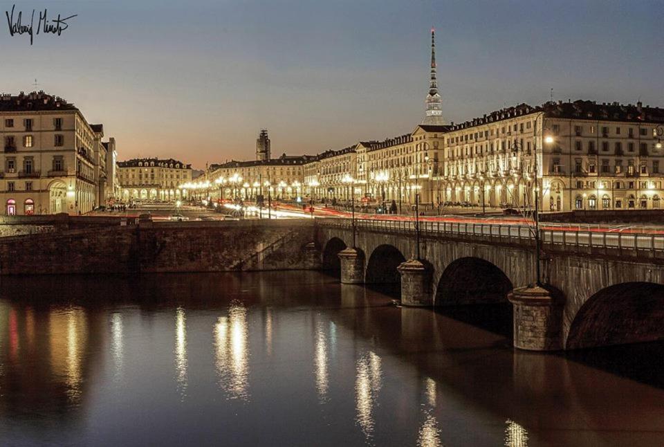 Torino Centro Apartment Bagian luar foto